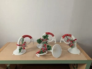 4 VINTAGE SUGAR GLITTER MICA WHITE PLASTIC HORN ORNAMENTS. Beautiful - Picture 1 of 11