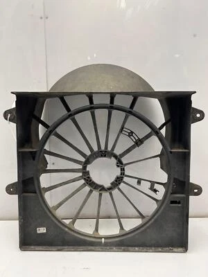 2006 - 2008 Jeep Commander 3.7L 4.7L Engine Cooling Fan Shroud OEM 5143209AC - Image 1 of 4