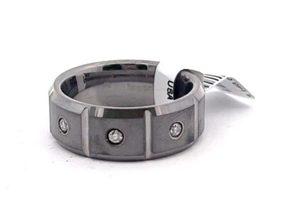 Anillo banda ranura vertical satinada de 3 diamantes de tungsteno y plata de ley de 8 mm .09 ctw Foto 1 de 4