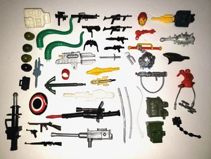 VINTAGE 1990'S TOY BIZ MARVEL X-MEN KENNER BATMAN GI JOE DEADPOOL PARTS LOT - Picture 1 of 6