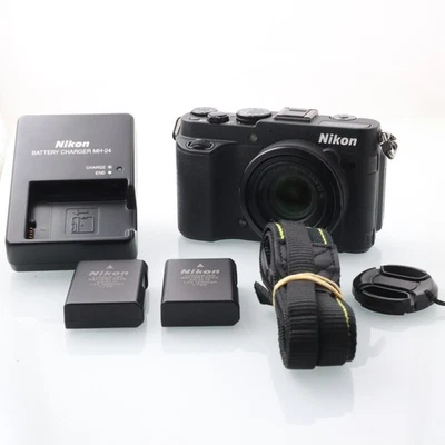 Nikon COOLPIX P7700 12.0 MP Digital Camera - Black - Image 1 of 4
