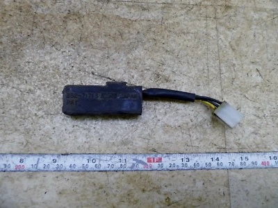 1979 Kawasaki KZ1000 K173. Relé de faróis Koito - Imagem 1 de 3