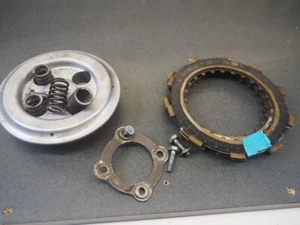 HONDA CB125E 72 22201-240-000 PLATE-FRICTION DISQ CLUTCH 9297 - Imagen 1 de 4