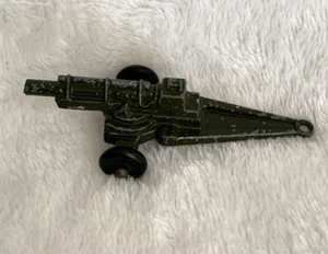 Vintage MidgeToy Metal Military Army Artillery Howitzer Cannon On Trailer - Picture 1 of 7