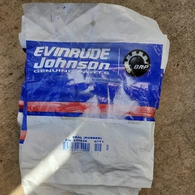 Johnson/Evinrude/OMC New OEM SEAL - EXHAUST 0320936, 320936 - Image 1 of 3