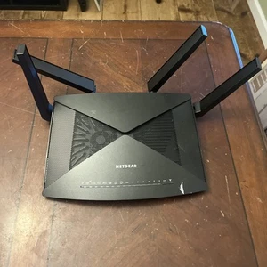 Netgear Nighthawk X10 WLAN-AD-Router 7200 Mbps 7 Port (R9000) Q22 - Bild 1 von 4
