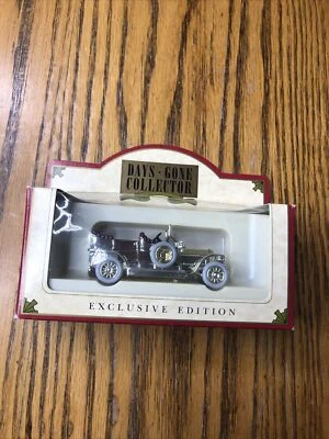 LLEDO - RARE - 1907 ROLLS-ROYCE SILVER GHOST CAR  - METALLIC GOLD EFFECT - Image 1 of 4