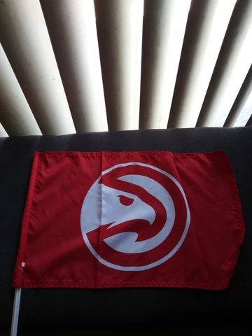 Atlanta Hawks Auto/Car Flag Souvenir Cover
