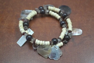 OYSTER SHELL BEAD CHARM MEMORY WIRE BRACELET #4096 - Image 1 of 4