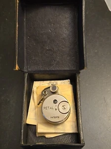 Petal Subminiatur Spionagekamera mit Filmhalter und Anleitung - Bild 1 von 9