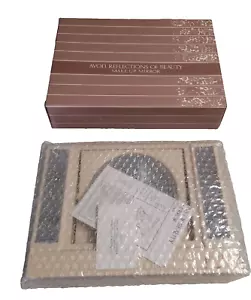 NEW Vintage Avon Reflections of Beauty Make-Up Lighted Magnifying Mirror NOS NIB - Picture 1 of 2
