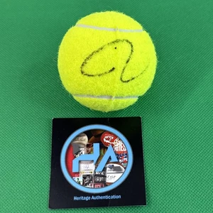 Palla da tennis autografata Rafael Nadal firmata a mano COA ologramma - Foto 1 di 6