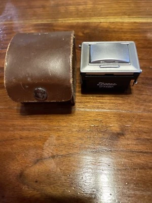 Exakta Ihagee Dresden Waist Level Prism Finder With Case Exacta - Image 1 of 4