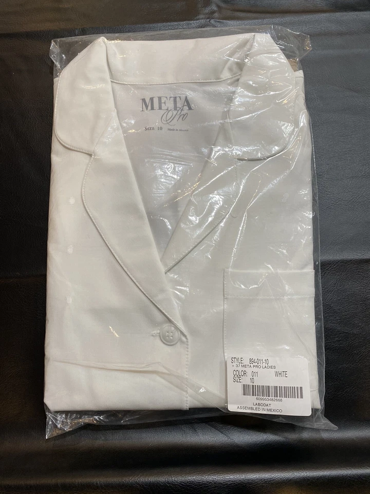 Meta Labwear Ladies' 32" Trench Style Lab Coat Item: 874-011 Size 10 - Image 1 of 1