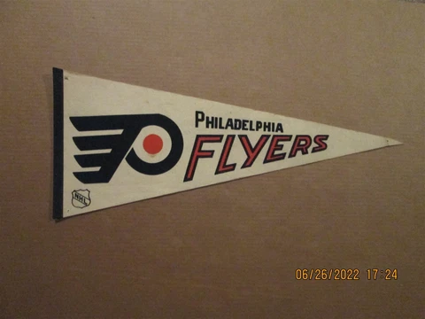 NHL Philadelphia Flyers Vintage Circa 1970's Style #2 Team Logo Pennant Cover