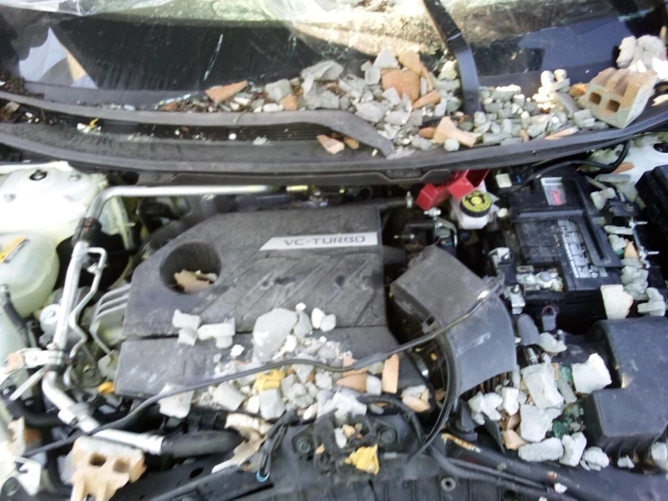 Used Fuel Injection Throttle Body fits: 2022 Nissan Rogue 1.5L intake mounted af - Image 1 of 4