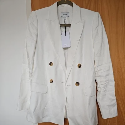 REISS HOLLIE DOUBLE BREASTED LINEN BLAZER in WHITE - Image 1 of 3