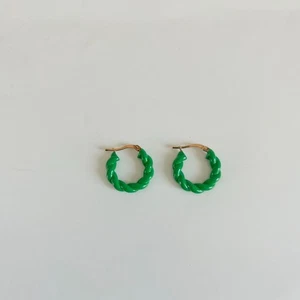Bottega Veneta Roundtwist Hoop Earrings - Verde - Picture 1 of 4