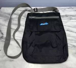 KAVU Original Classic Shoulder / Crossbody Travel Bag Black - Picture 1 of 9