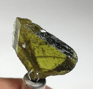 10 CARATS NATURAL TITANITE SPHENE CRYSTAL PAKISTAN, (Ag-58) - Picture 1 of 10