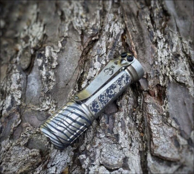 Linterna de barril Prometheus Design Werx Todai Mandalorian Tad Gear 5.11 ITS Foto 1 de 4