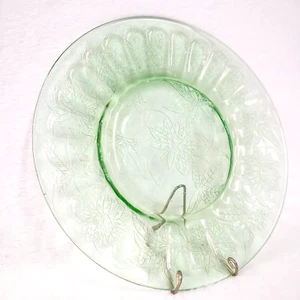Green Floral Poinsettia Jeannette VERY RARE Depression Glass 8 " Rimmed Plate - Picture 1 of 11