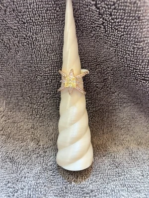 Anillo Bomb Party RBP8631 OG Talla 7 Glamoroso Estilista Limón Circonita Circonita Oro Rosa Nuevo con Etiquetas Foto 1 de 4