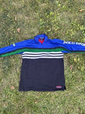 Camiseta polo deportiva vintage de los años 90 carreras deletreada rayón rendimiento a rayas Foto 1 de 4