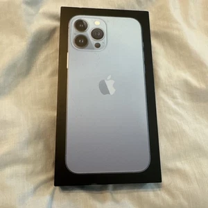 Boite vide OEM iPhone 13 Pro Max et cordon de charge - Photo 1 sur 5