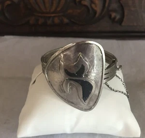 VINTAGE TAXCO STERLING SILVER ENRIQUE LEDESMA CLASP BRACELET - Picture 1 of 4