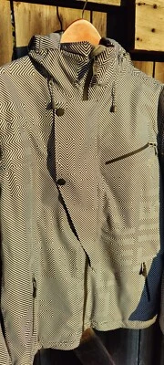 Men's Rip Curl Core Range Jacket Coat Fresnel Spell Out Size Small - Image 1 of 4