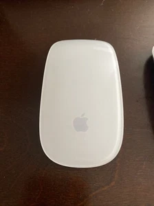 Apple First Generation Magic Mouse -TESTED ✅✅ - Model: A1296 3Vdc, - Picture 1 of 2