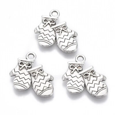 QWYRKY CRAFTS Tibetan Silver Christmas Charms Pair Of Mittens Festive 17mm X55