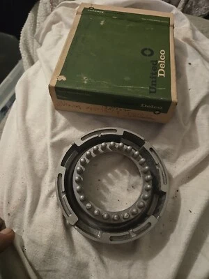 NOS 1964 1965 PONTIAC TEMPEST AUTOMATIC TRANSMISSION FRONT CLUTCH PISTON 1357082 - Image 1 of 3