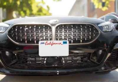 Soporte de matrícula delantero QuickRelease para BMW M235i 2020 (montaje superior) Foto 1 de 4