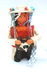 Hecho a Mano made in Ecuador drummer clay figurine 3" tall - Picture 1 of 6