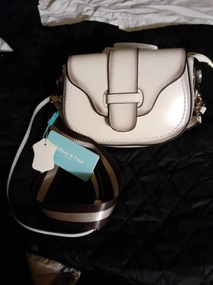 Новый с Ярлыками Tiffany & Fred Paris седло бежевый сумка через плечо - Изображение 1 из 4