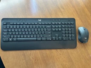 Logitech MK540 (920-008671) Wireless Keyboard and Mouse Combo - Zdjęcie 1 z 5