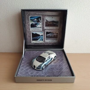 Bugatti Veyron Top Gear “Car Of The Decade” Limited Edition 1/43 Minichamps - Picture 1 of 10