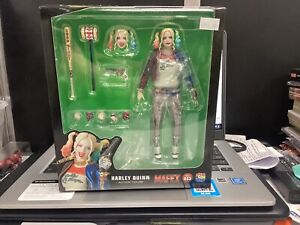 MAFEX HARLEY QUINN MEDICOM 033 NISB AUTHENTIC SUICIDE SQUAD 6 INCH ACTION FIGURE