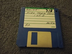 Fire Team 2200 Floppy Game for the Commodore Amiga - Picture 1 of 2