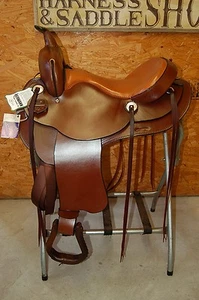  G.W. CRATE FLEX LITE TRAIL SADDLE CUSTOM MADE IN BRYANT ALABAMA - Picture 1 of 11