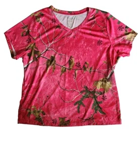 Realtree Xtra Farben Damen-Top 3X (22W-24W) rosa kurzärmelig V-Ausschnitt EUC - Bild 1 von 7