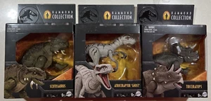 2025 JURASSIC WORLD COLECCIÓN HAMMOND TRICERATOPS, Atrociraptor y SCUTOSAURUS - Imagen 1 de 2