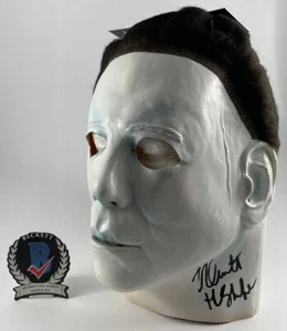 Nick Castle Signed TOTS Halloween Michael Myers Mask B Autograph BAS COA - Picture 1 of 4