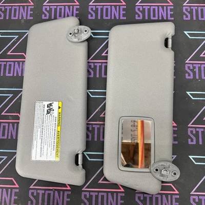 05-15 丰田塔科马灰色乙烯基遮阳板套装一对司机乘客左右 — 第 1/3 张图片