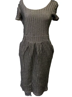 Vestido para mujer Armani Collezioni gris medio espiga informal portador lana Foto 1 de 4