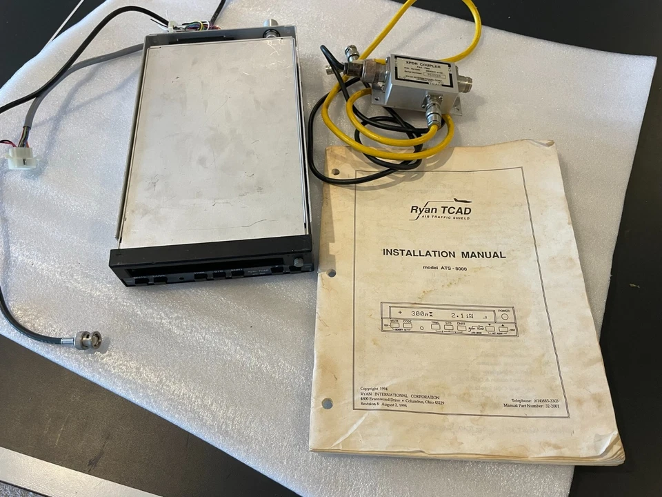 БЛОК ВОЗДУШНОГО ДВИЖЕНИЯ RYAN TCAD ATS 8000 P/N 70-1000 С ЛОТКОМ, ручным управлением и муфтами - Изображение 1 из 4