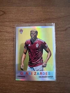 2022 Topps Chrome MLS 1959 Refractor #13 Gyasi Zardes Colorado Rapids Soccer - Picture 1 of 2