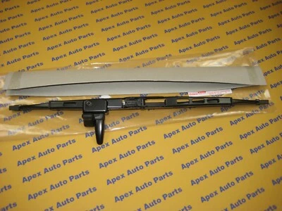 Toyota Sequoia Rear Wiper Blade Genuine OEM Factory Toyota  2001-2007 Sequoia - Image 1 of 4
